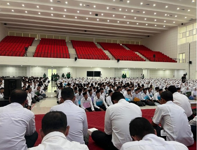 Prodi Pendidikan Vokasional Teknik Mesin Sosialisasikan Visi dan Misi Keilmuan pada Mahasiswa Baru PKKMB 2024